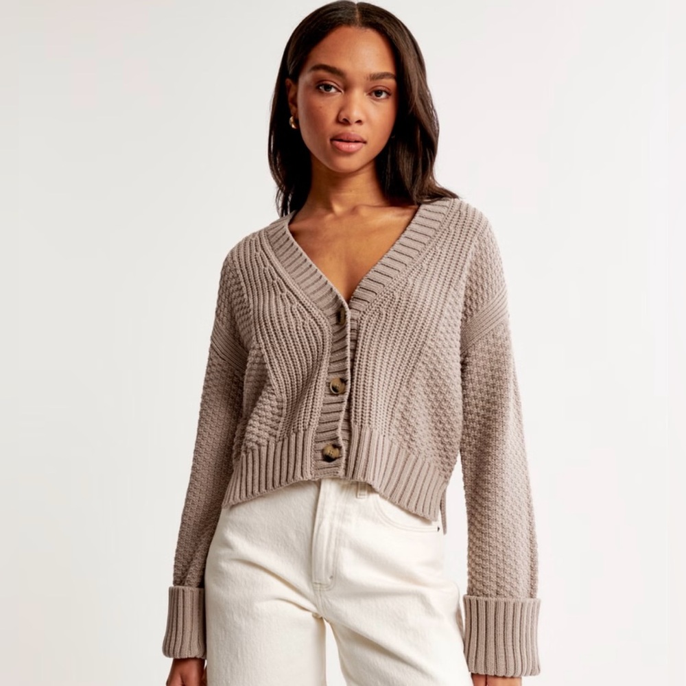 Abercrombie & Fitch - Cotton Blend Seed-Stitch Cardigan Size L